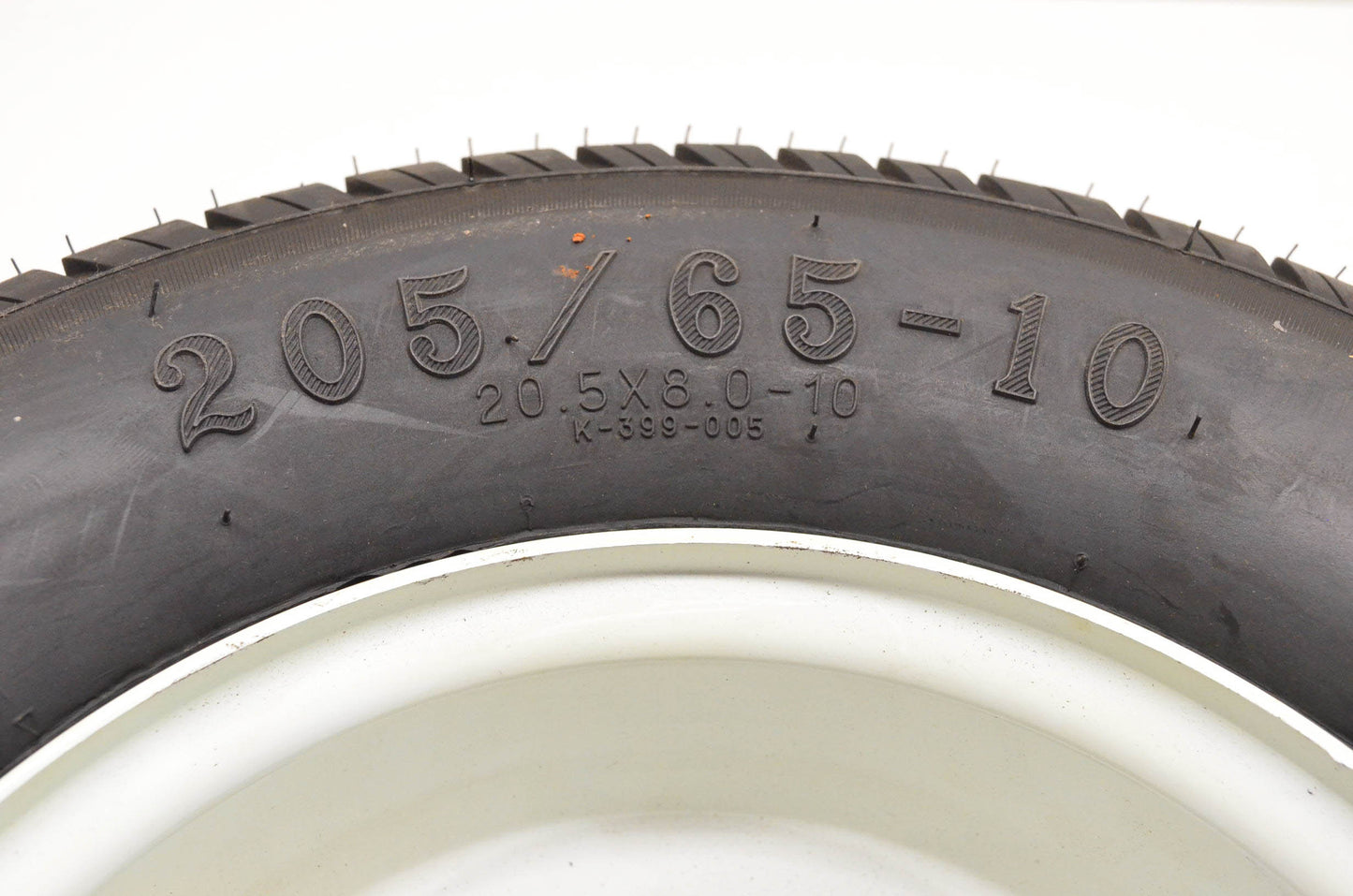Loadstar 205105 205/65-10 5 Hole Trailer Tire NOS