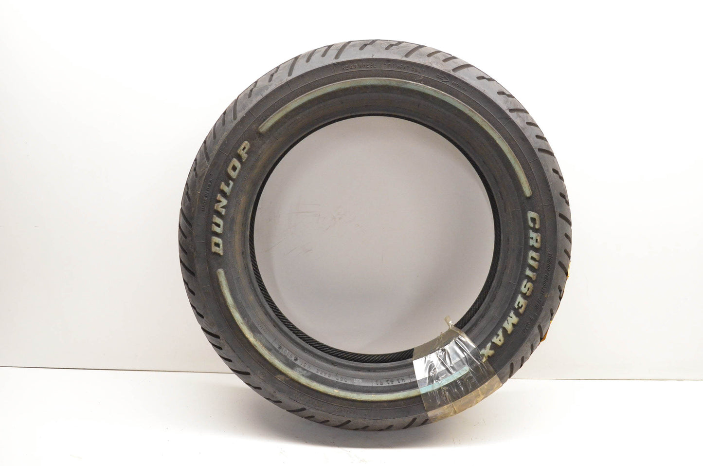 Dunlop 4181-91 Cruisemax 150/80B-16 71H Rear Tire NOS