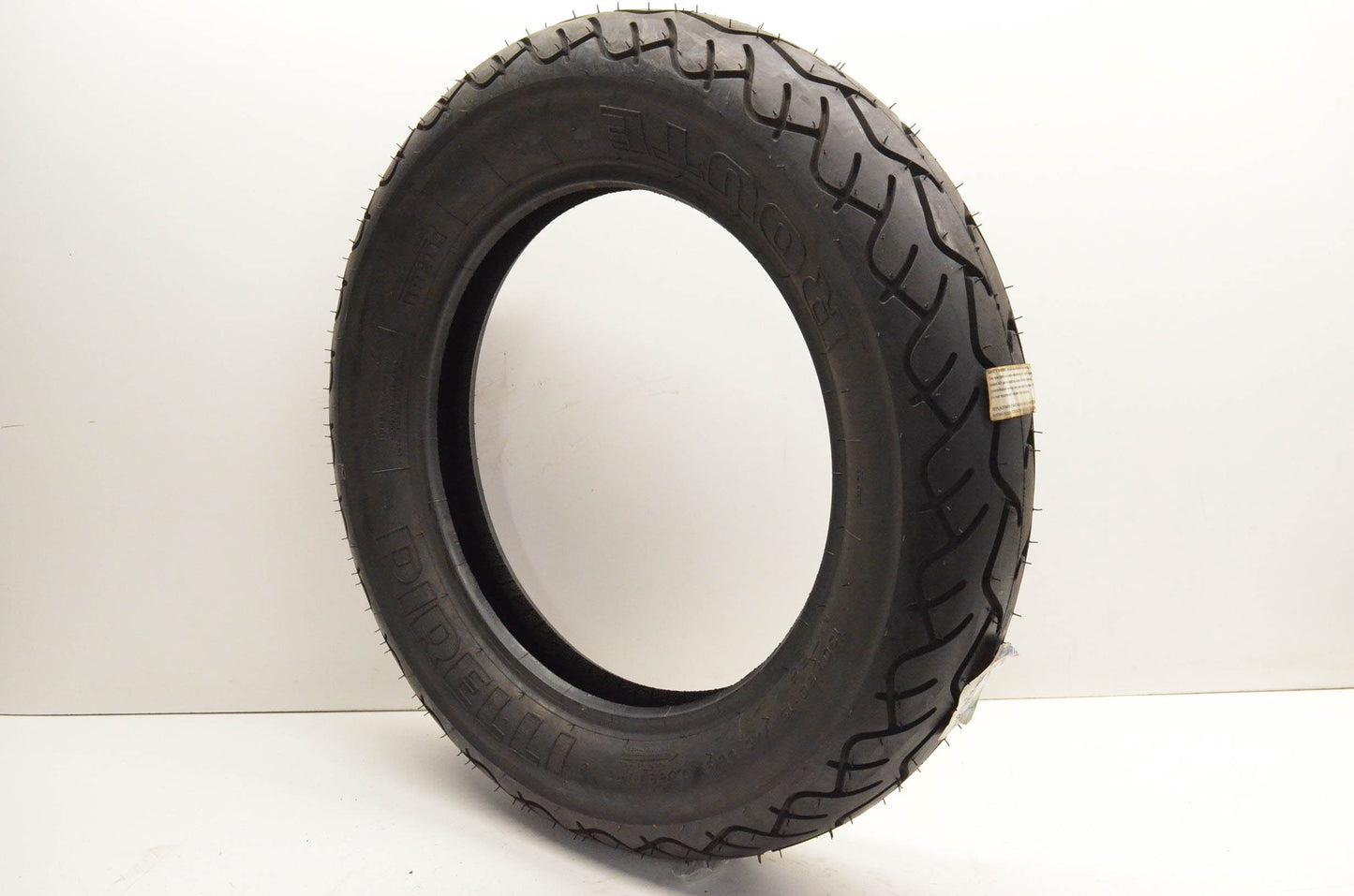 Pirelli MT66-28 Route MT66 130/90-15 M/C 66S Front Tire NOS