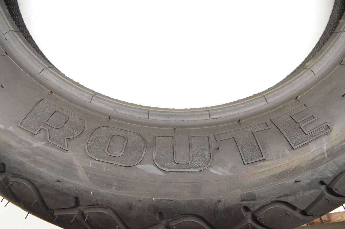Pirelli MT66-28 Route MT66 130/90-15 M/C 66S Front Tire NOS