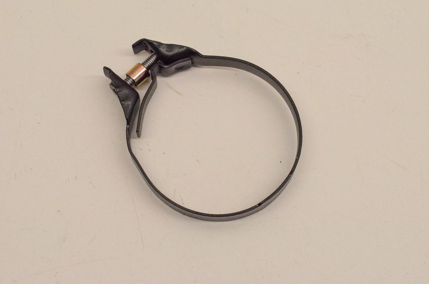 New OEM Yamaha 4KM-13575-00-00 Band NOS