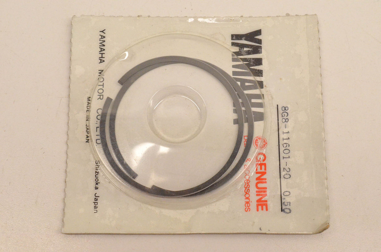 New OEM Yamaha 8G8-11601-20-00 Piston Ring Kit NOS