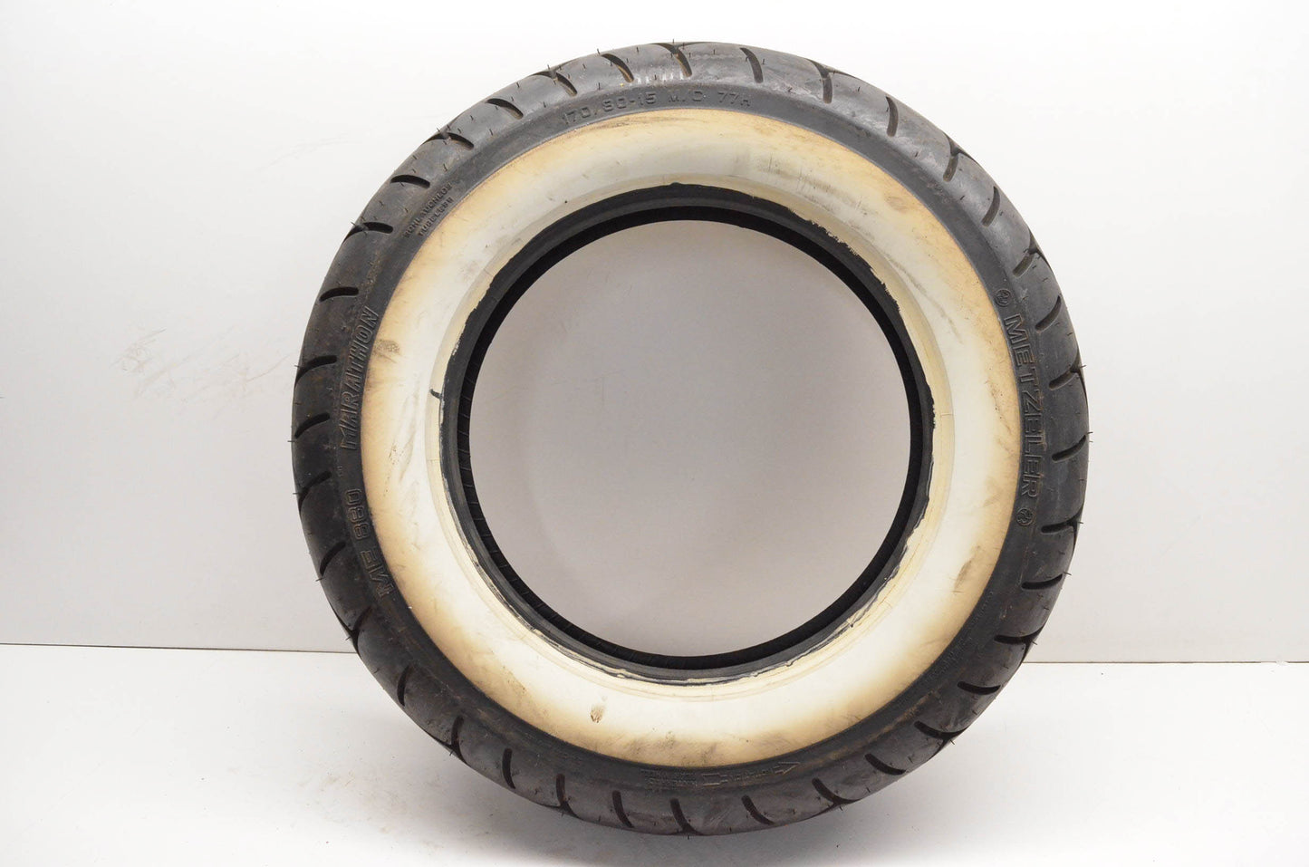 Metzeler ME880 Marathon 170/80-15 M/C 77H Whitewall Rear Tire NOS