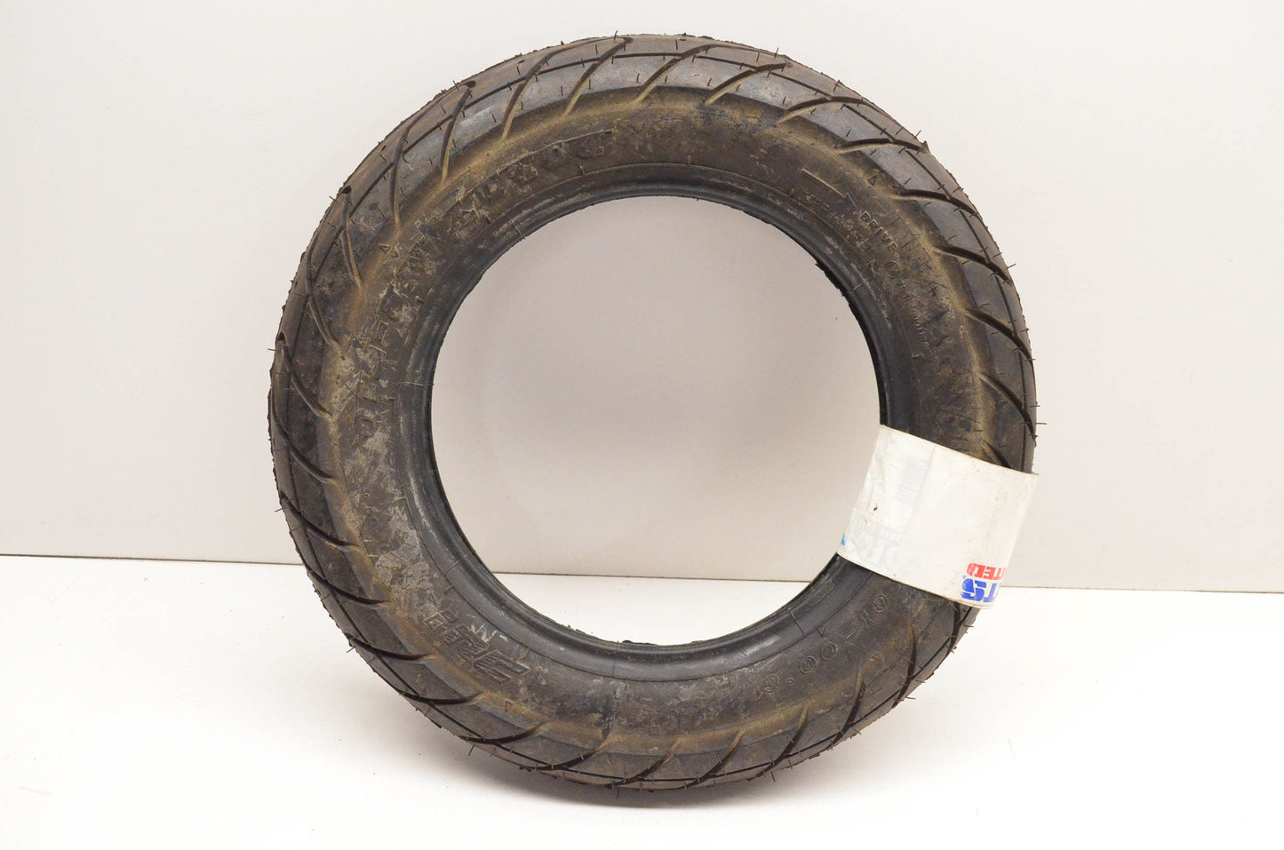 IRC IRC-868 Dolly MB-510 3.00-10 4PR Tire NOS