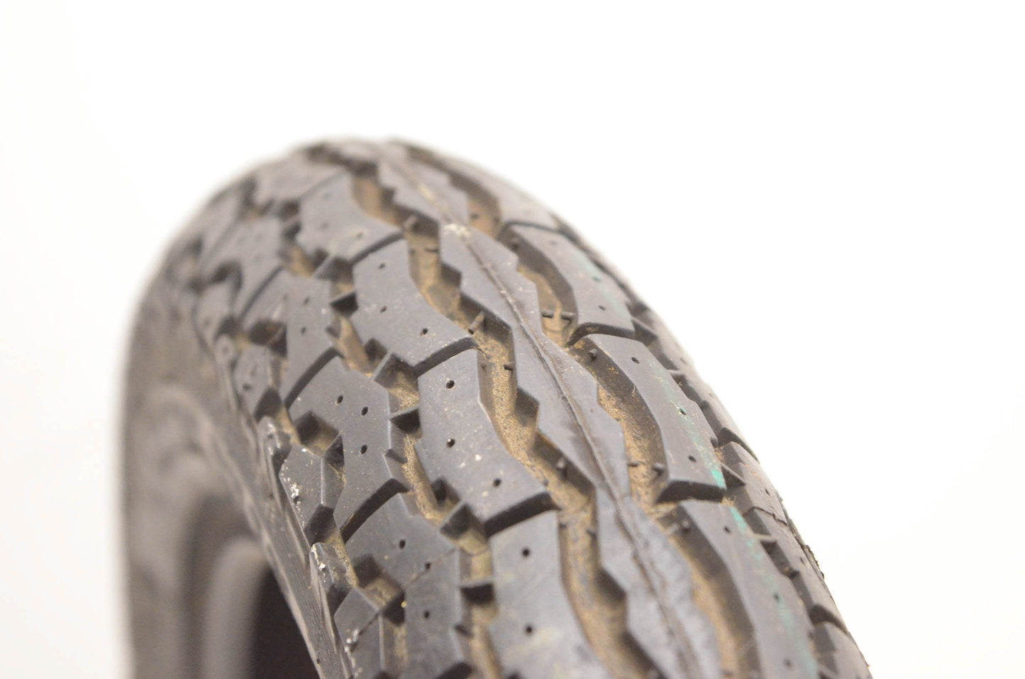 Cheng Shin 2.50-10 33J Tire NOS