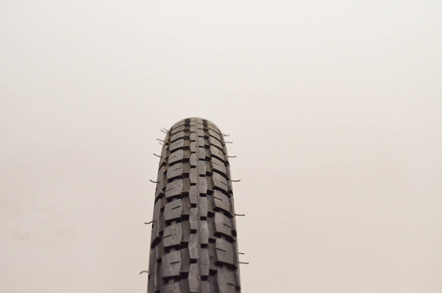 Cheng Shin 2.25-14 24B M/C Tire NOS