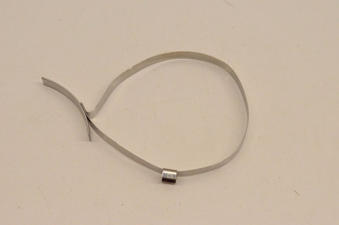 New OEM Yamaha 5UG-F511H-00-00 Boot Band NOS
