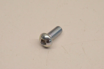 New OEM Yamaha 92012-06014-00 Button Head Bolt NOS