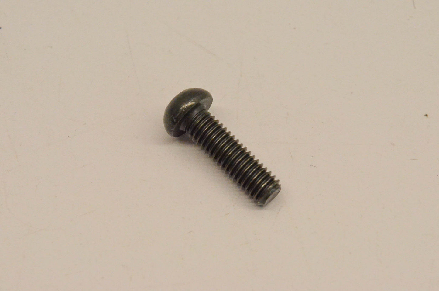New OEM Yamaha 92017-06020-00 Button Head Bolt NOS
