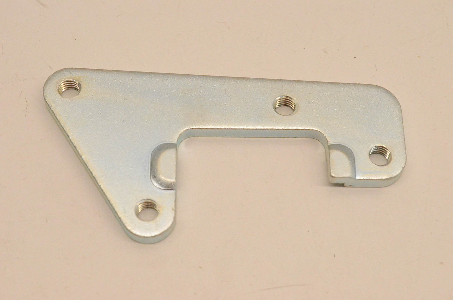 New OEM Suzuki 69151-07G00 Bracket NOS