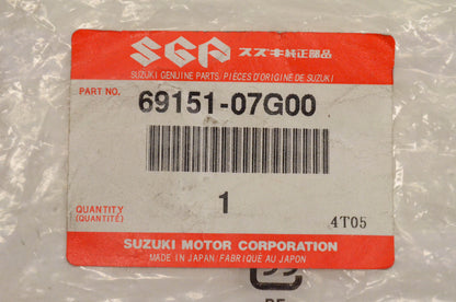 New OEM Suzuki 69151-07G00 Bracket NOS