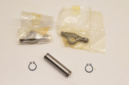 New OEM John Deere AM109389 Arm Kit NOS