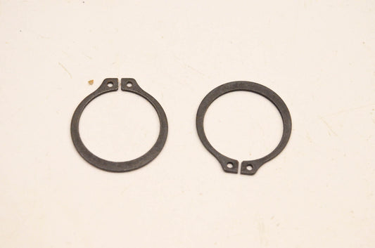 New OEM John Deere R26192 Snap Rings Qty 2 NOS