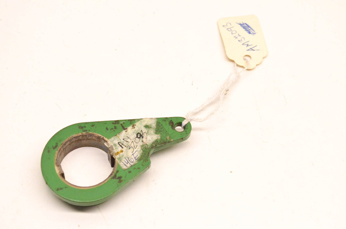 OEM John Deere AM32093 Crank