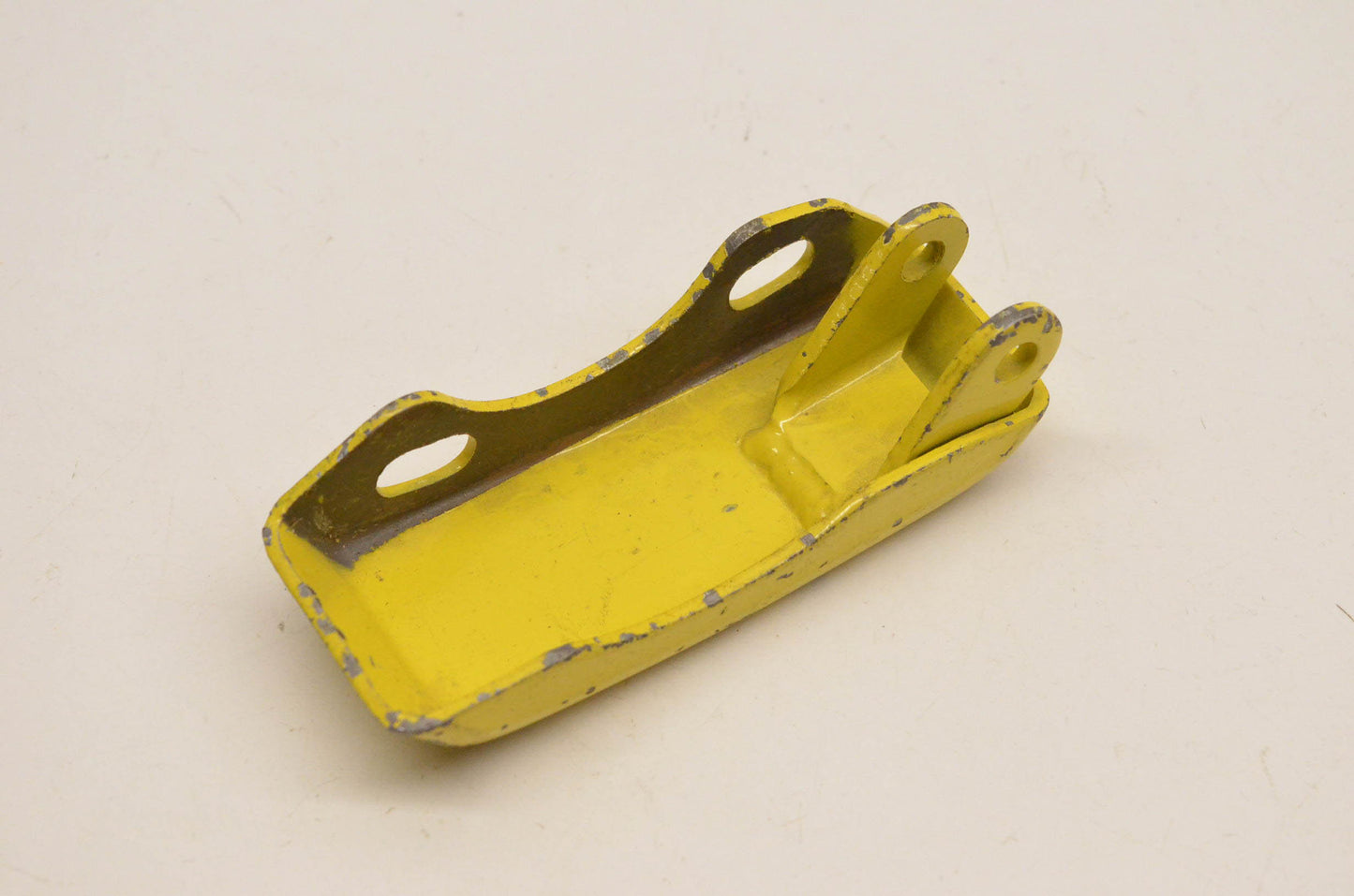 New OEM John Deere AM117515 Guard NOS