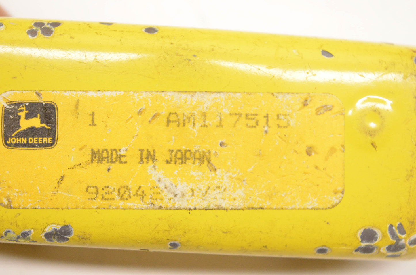 New OEM John Deere AM117515 Guard NOS