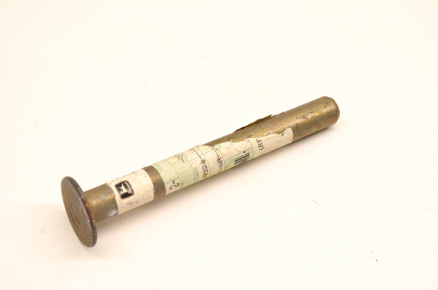 New OEM John Deere M84201 Pin Fastener NOS