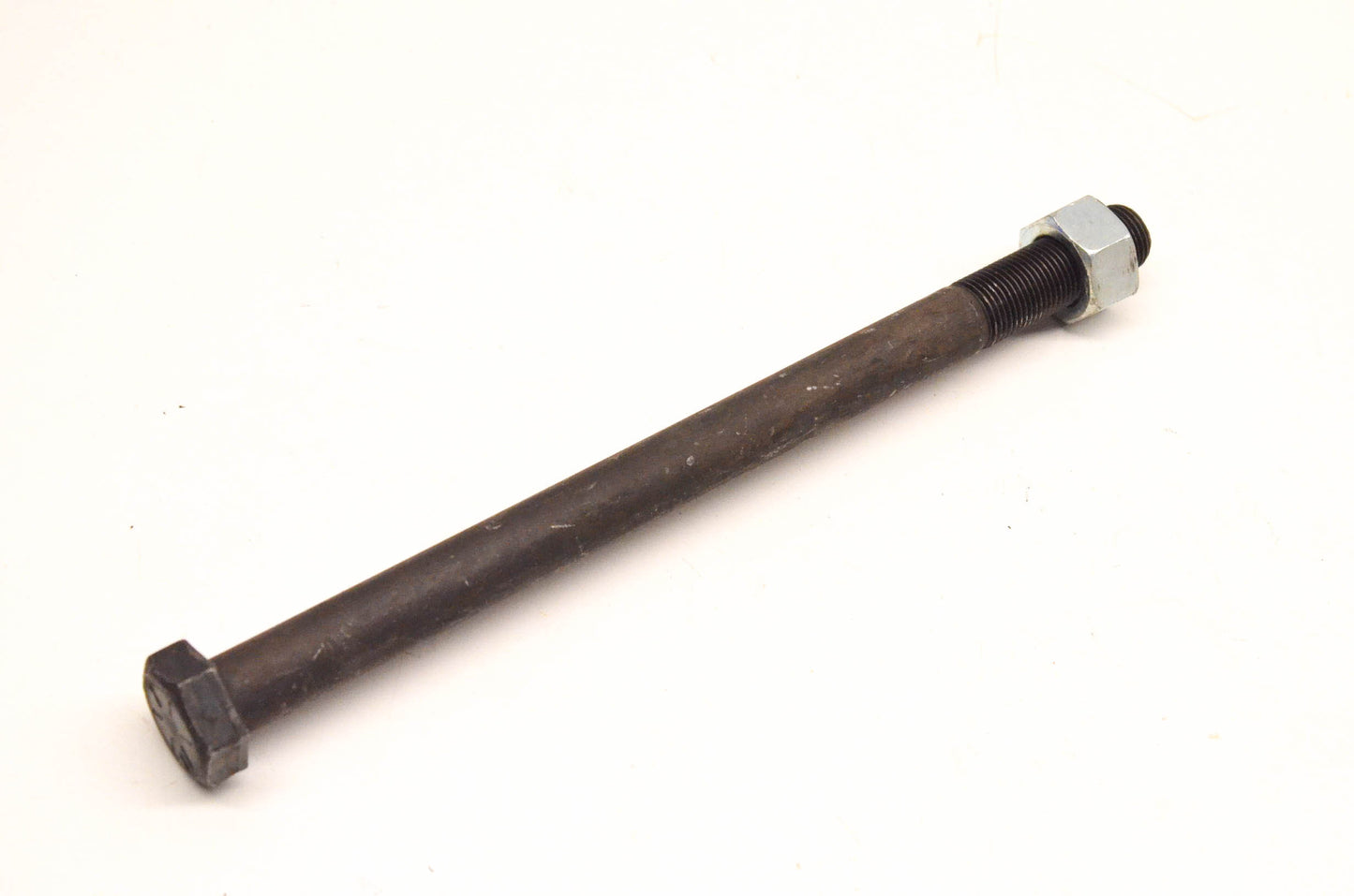 New OEM John Deere AM104859, 870722DY Mower Blade Bolt NOS