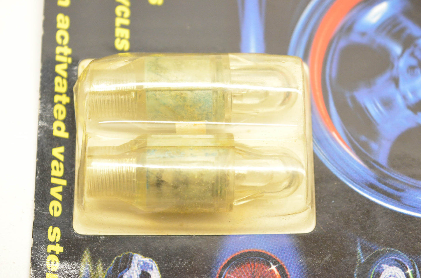Tireflys T03TIREFLY-G-BC, 640-5201, 6405201 Green Valve Stem Lights Qty 2 NOS