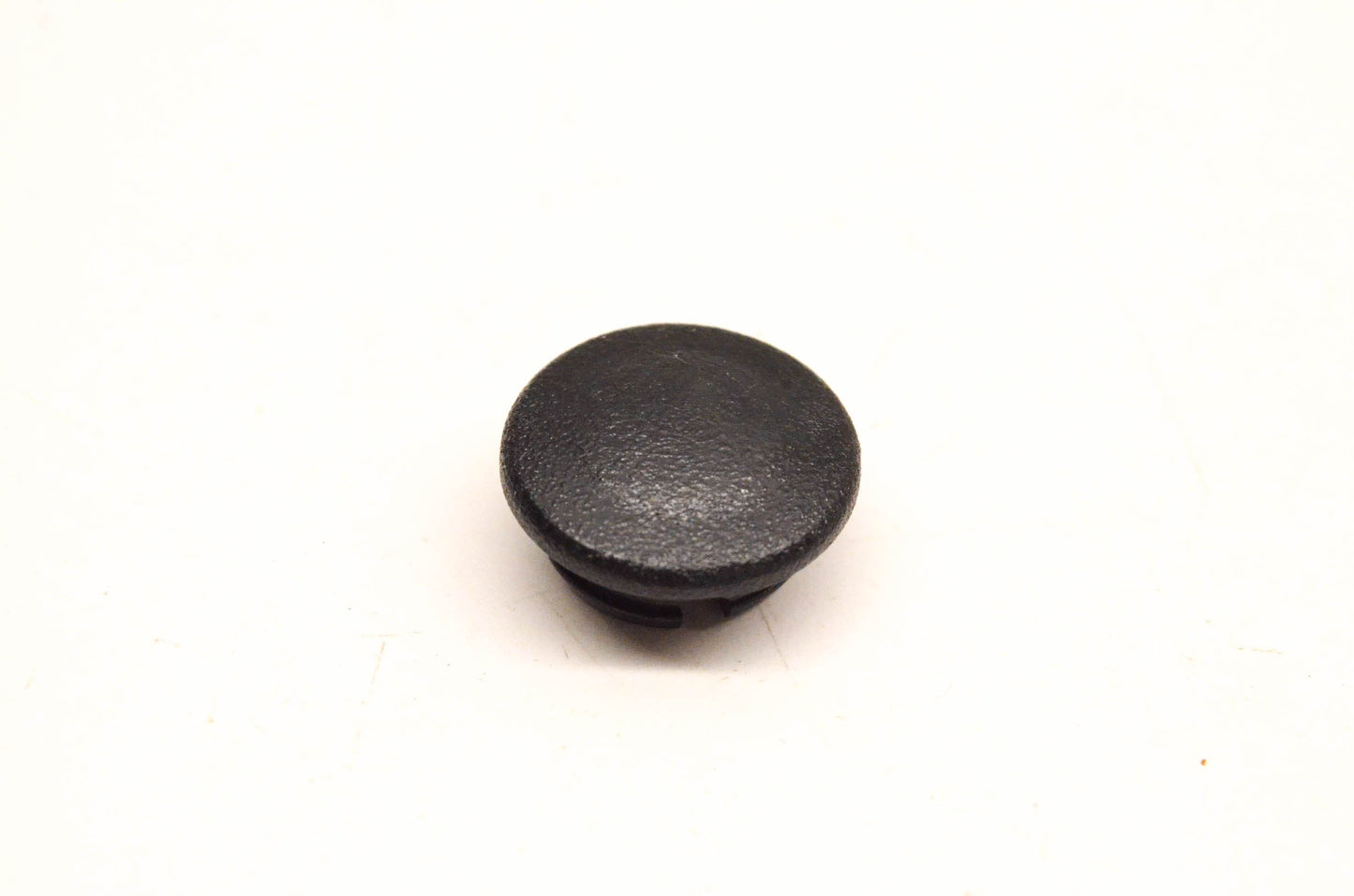 New OEM John Deere AM109212 Cap Cover NOS