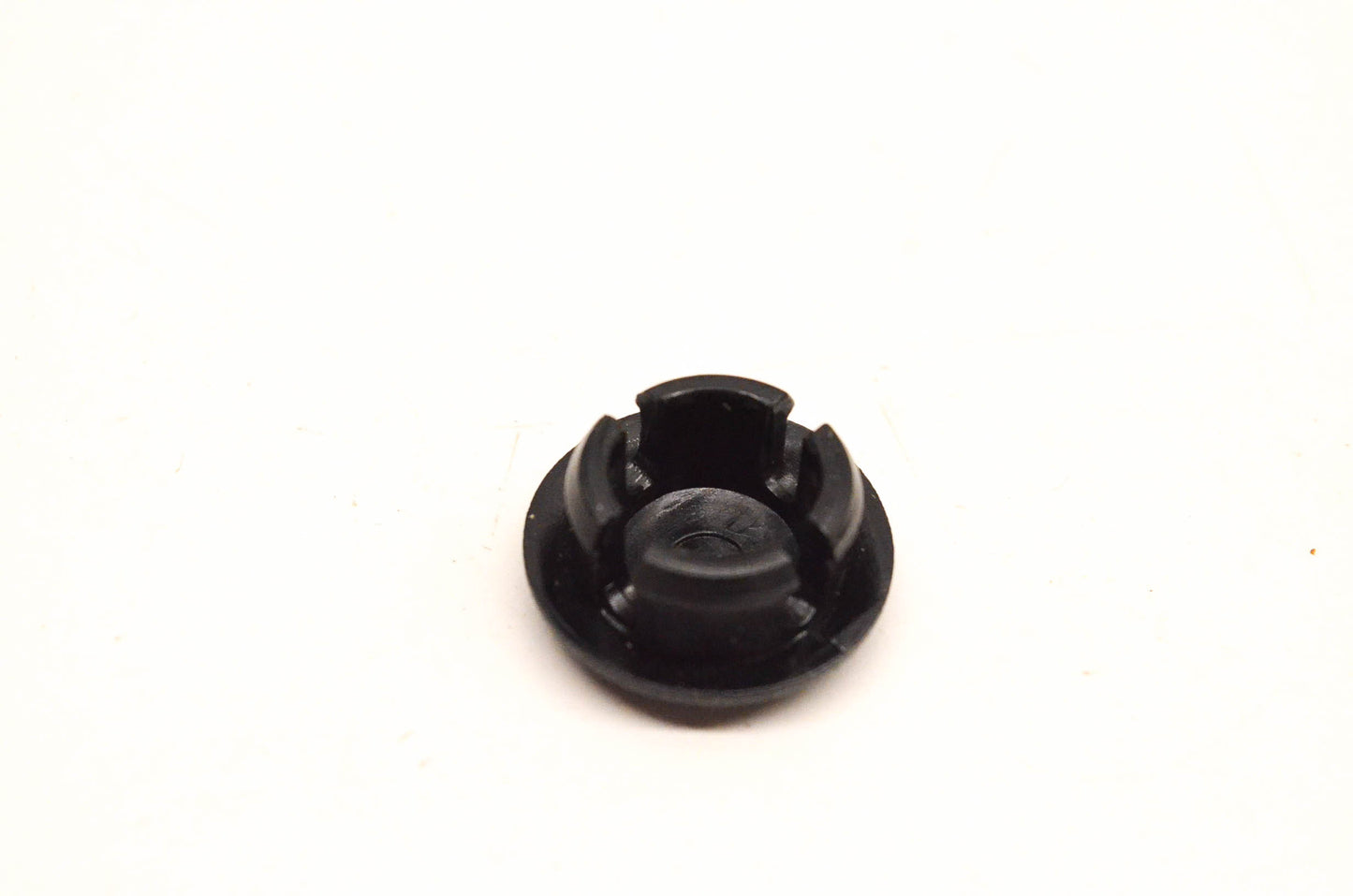 New OEM John Deere AM109212 Cap Cover NOS