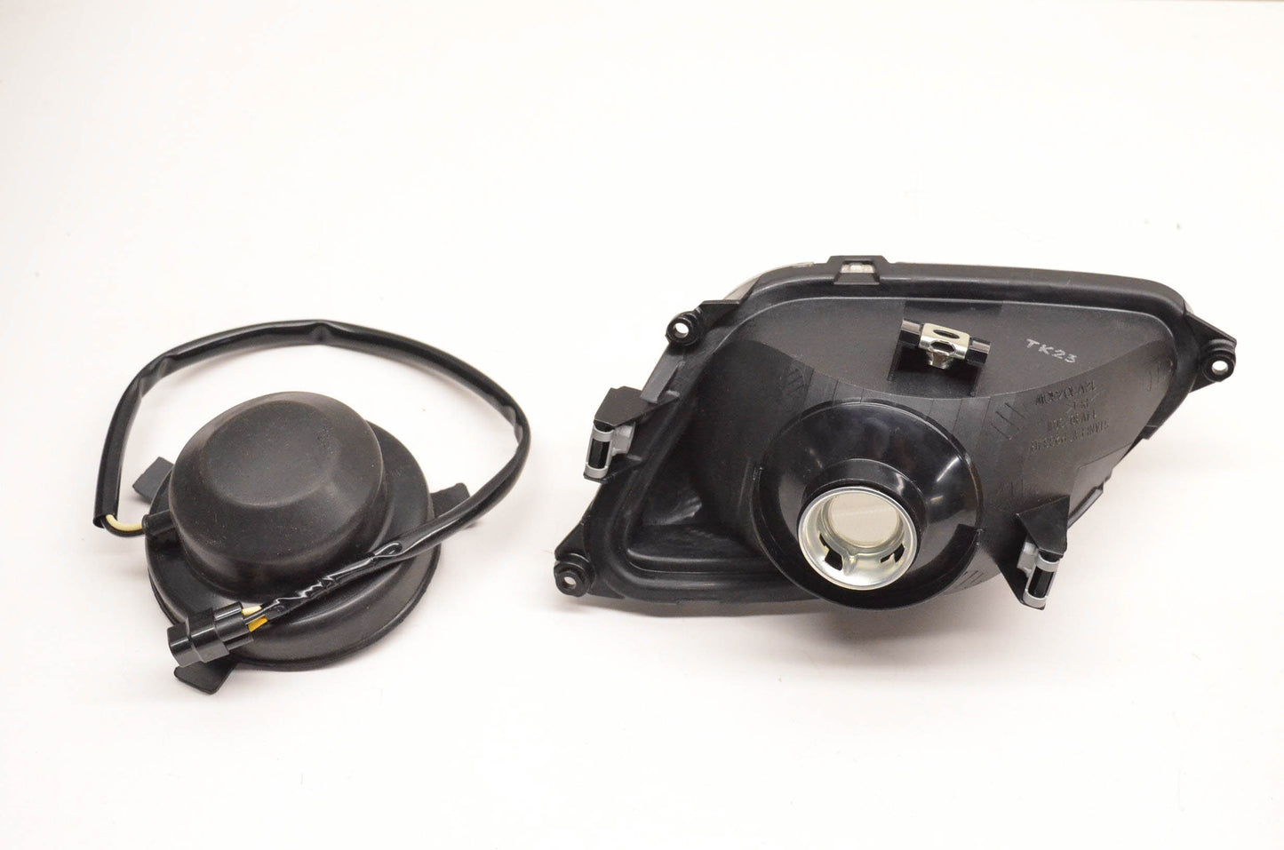 New OEM Suzuki 35100-05G00-999 Headlamp Assembly NOS