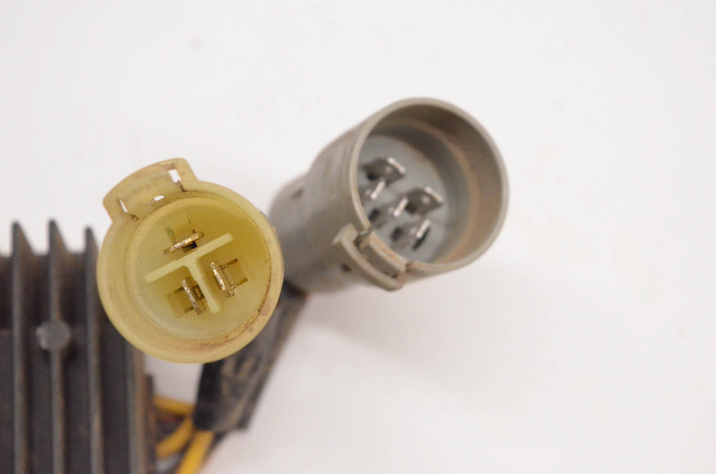 Moose Utility 2112-0536, M10-310 Rectifier Regulator Unit