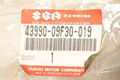 New OEM Suzuki 43390-09F30-019 Black Front Grip Bar NOS