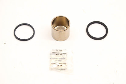 New OEM Yamaha 3TB-W0057-00-00 Piston Kit NOS