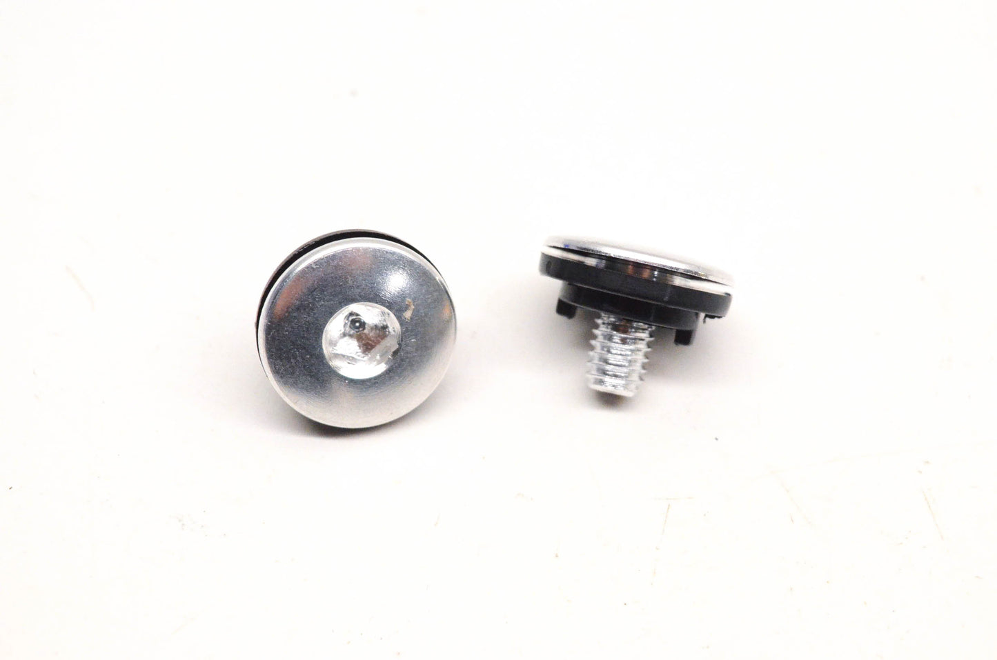 AGV 0133-0120, KIT04821 Aluminum Screws Qty 2 NOS