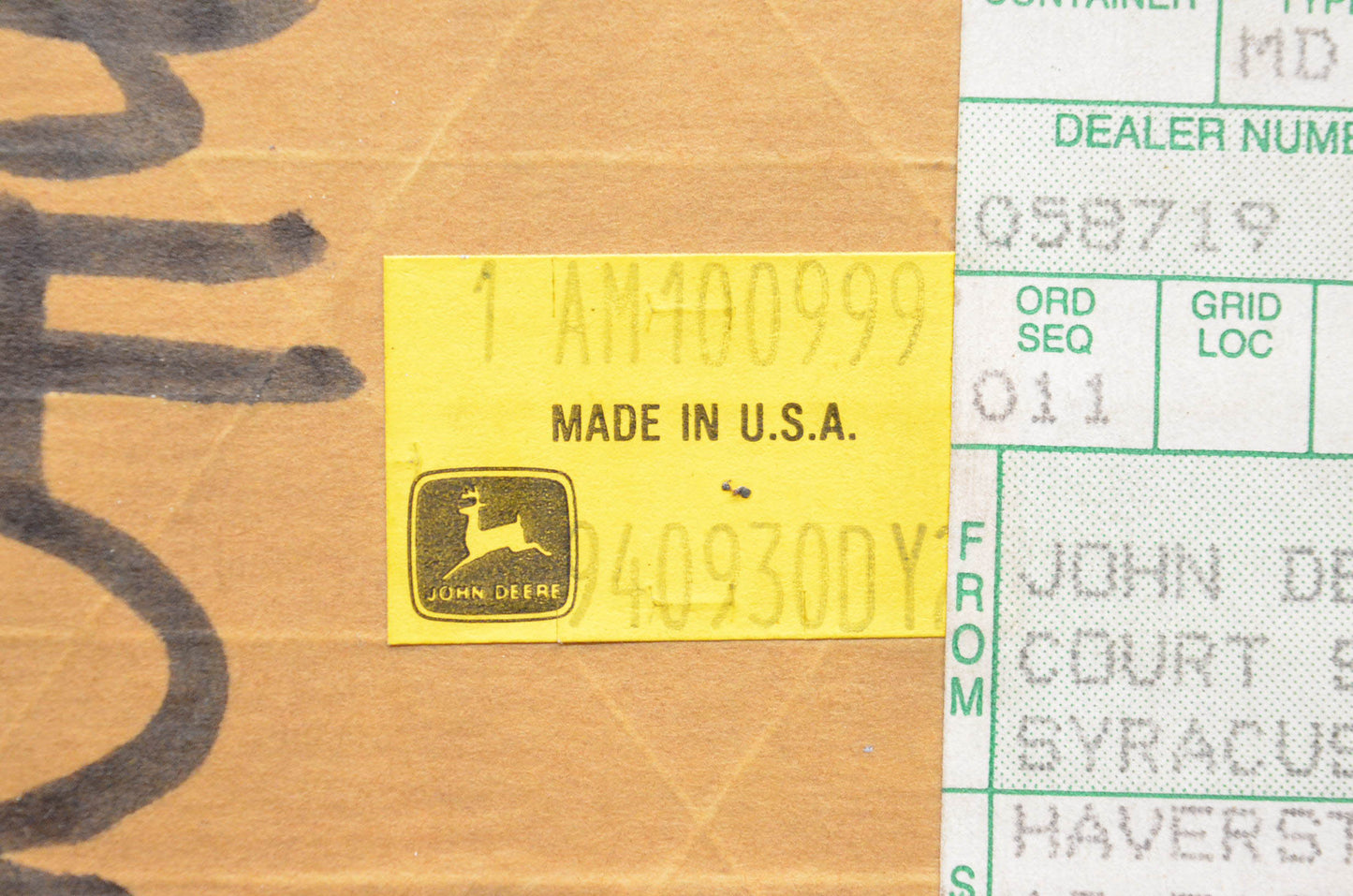 New OEM John Deere AM100999 Hub NOS