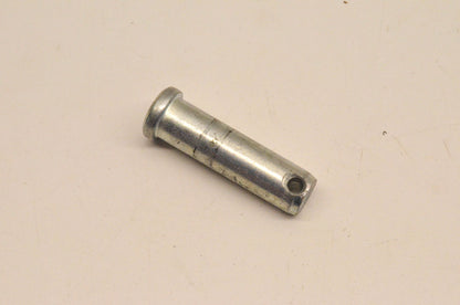 Mack 25098064 Clevis Pin NOS