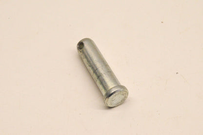 Mack 25098064 Clevis Pin NOS