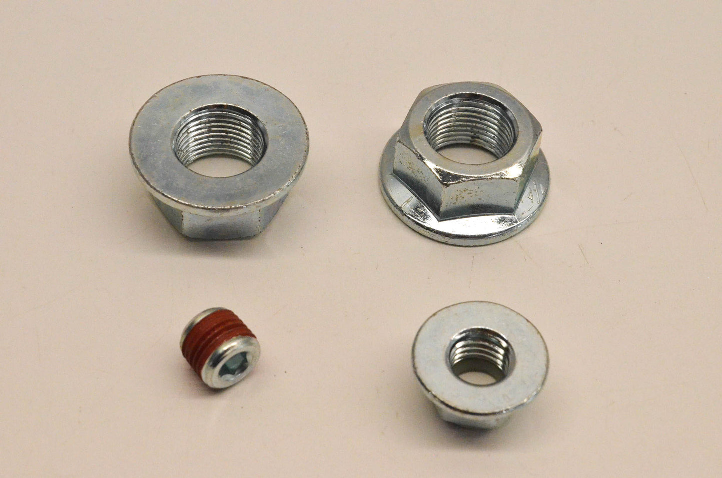 Hendrickson S-22619/2 Air Spring Mounting Kit NOS