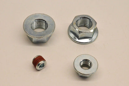Hendrickson S-22619/2 Air Spring Mounting Kit NOS