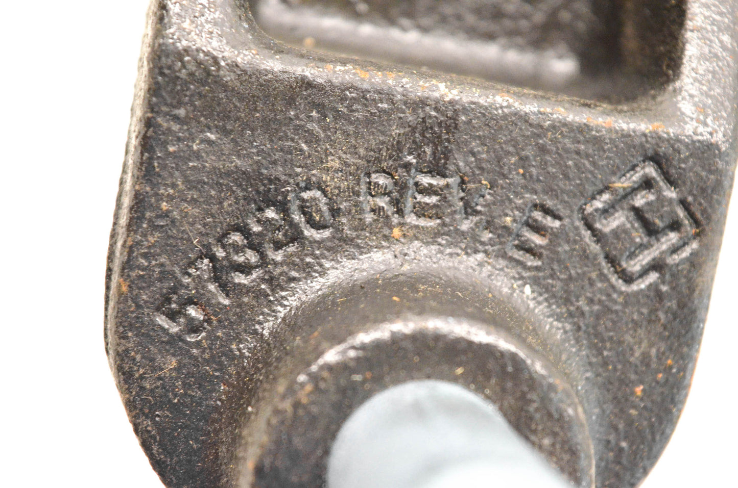 Hendrickson 57320, 8083868 Shock Hanger Rev E NOS