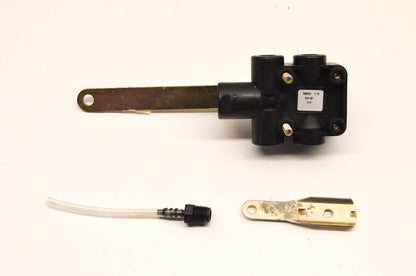 Mack 25168691 Height Control Valve NOS