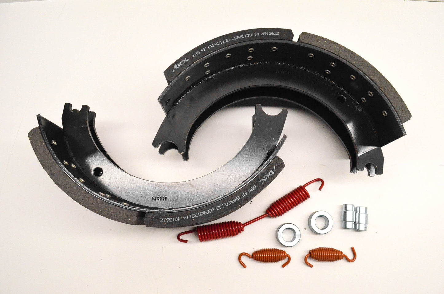 ABEX EXP4311ESB-K43, 5139114 Brake Shoe Kit 685 FF NOS