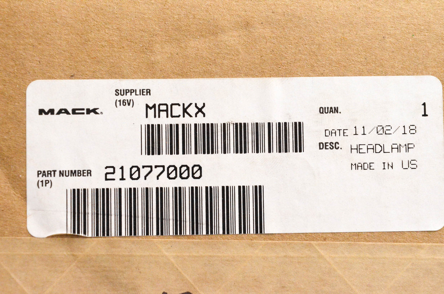 Mack 21077000 Headlamp Assembly NOS