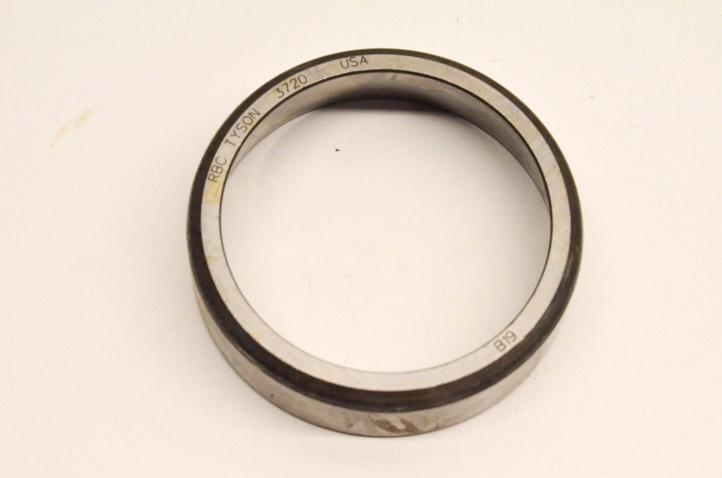 Federal Mogul 3720 Bearing Cup NOS