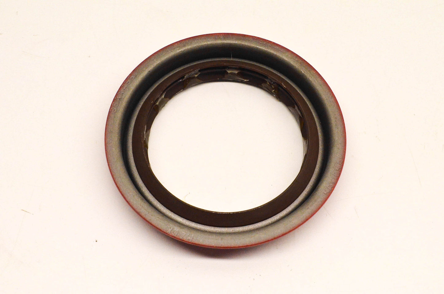 National Federal Mogul 25624317 Oil Seal NOS