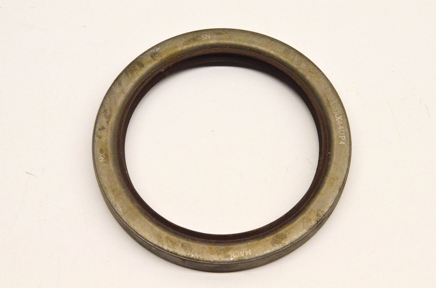 National Federal Mogul 88AX440P4 Oil Seal NOS