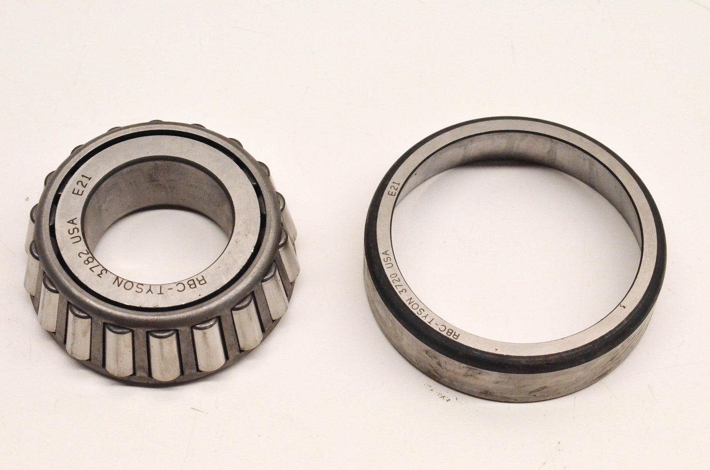 Federal Mogul HD205 Bearing NOS