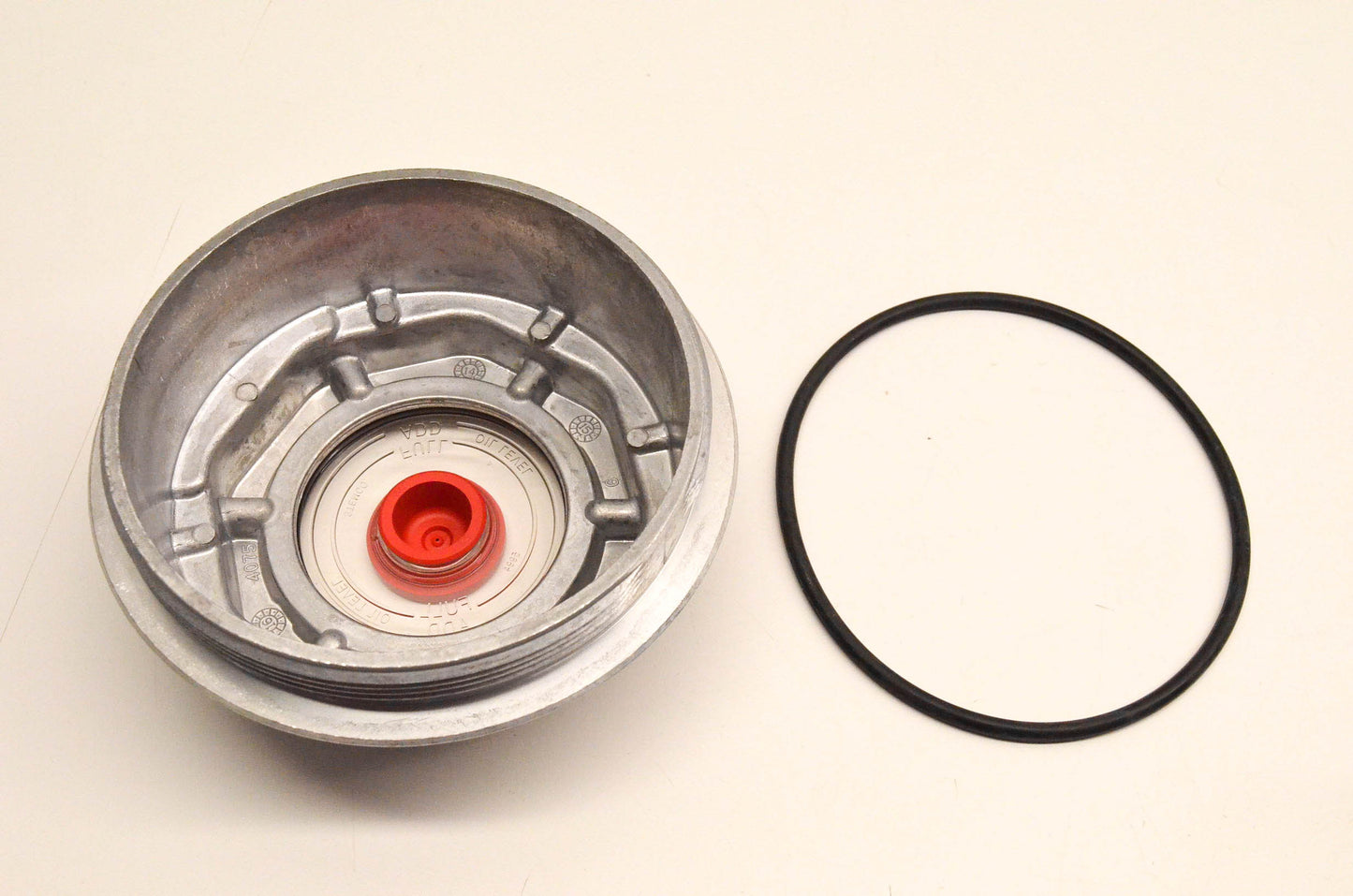 Stemco 340-4075 Aluminum Screw On Hub Cap With Gasket NOS