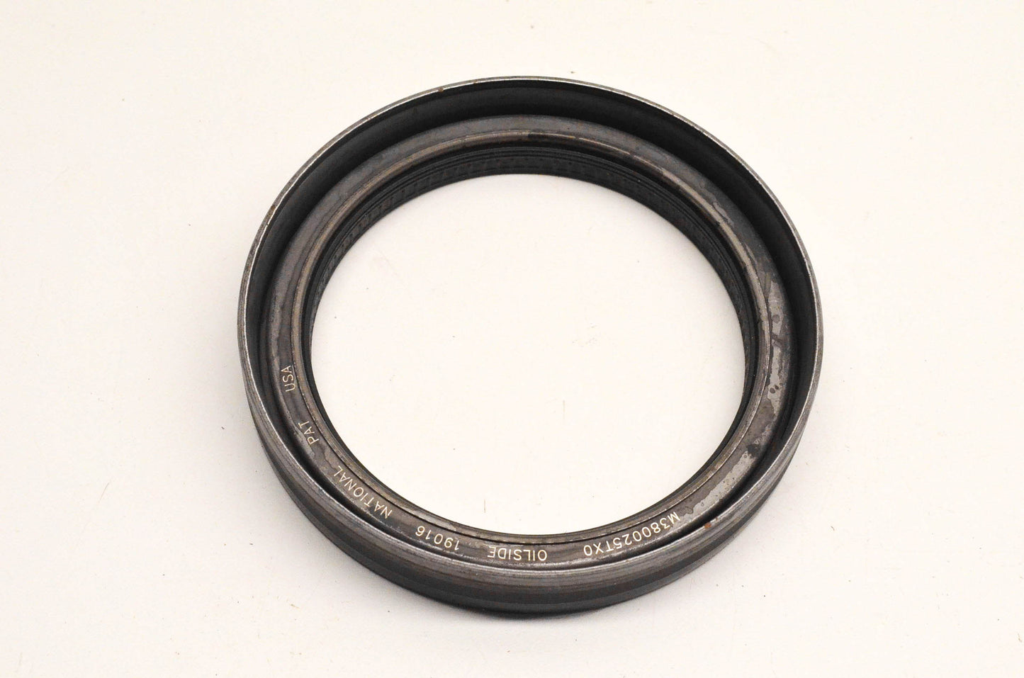 National Federal Mogul 380025A Oil Seal NOS