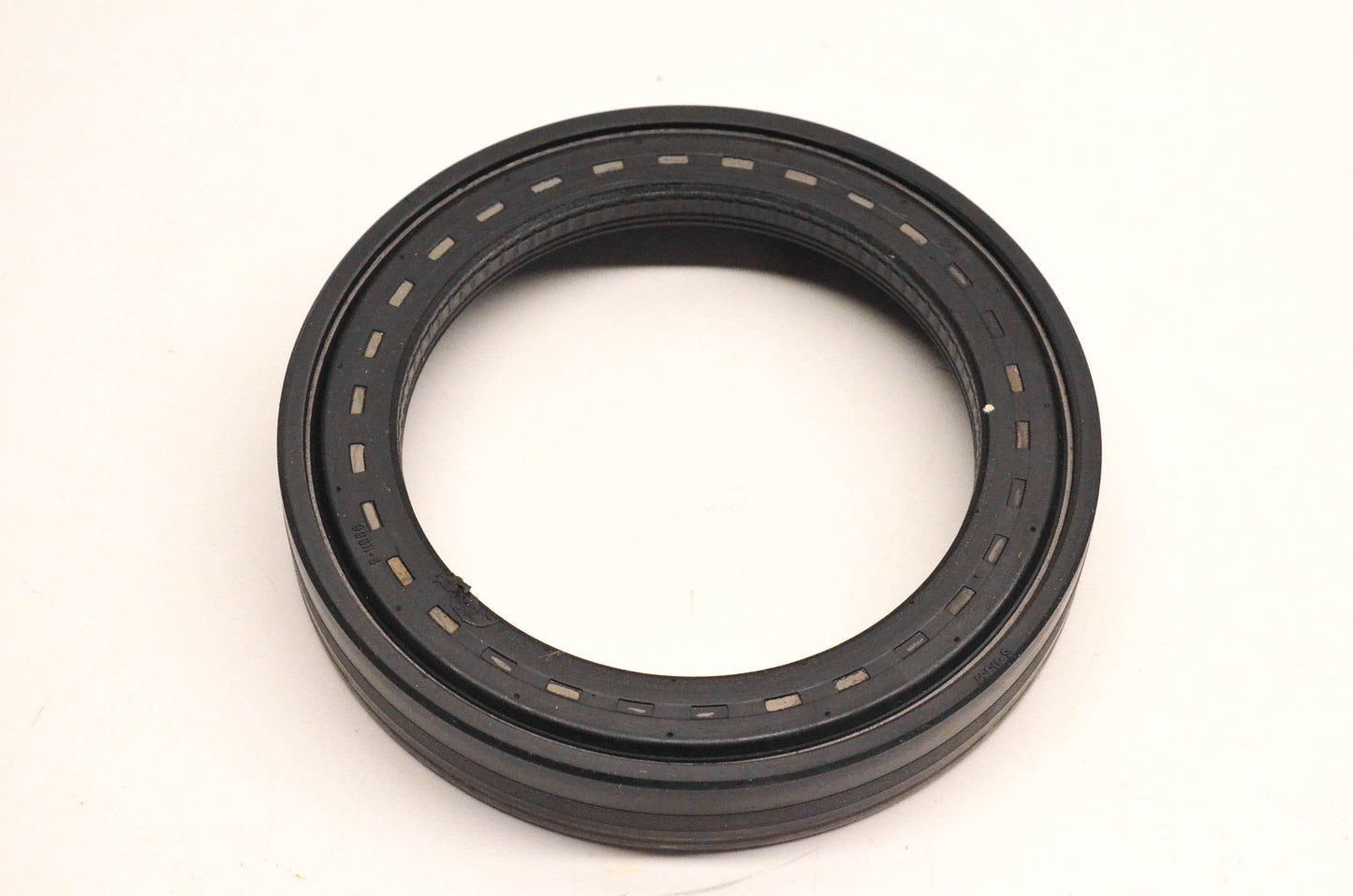 National Federal Mogul 380065A Oil Seal NOS