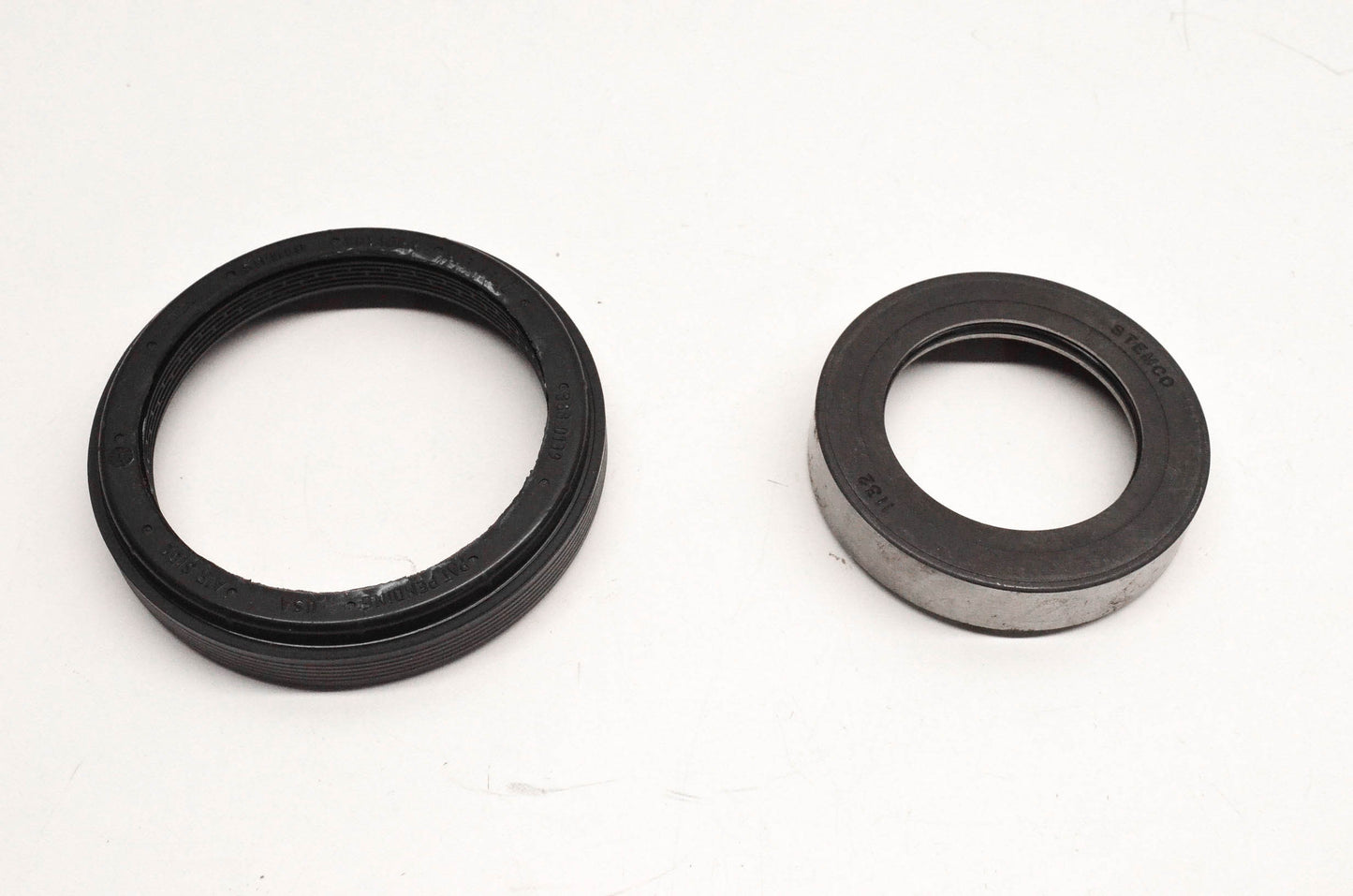 Stemco 383-8139 Voyager Wheel Hub Seal NOS