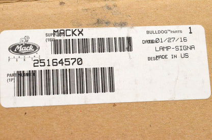 Mack 25164570 Signal Lamp NOS