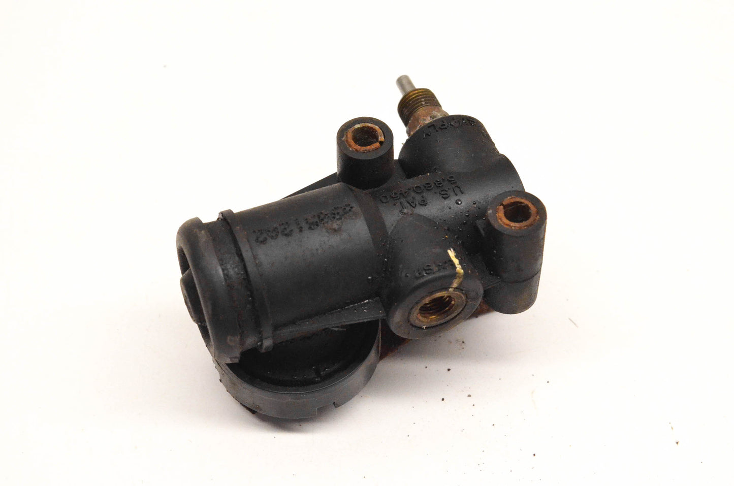 Mack 25155047 H C Valve