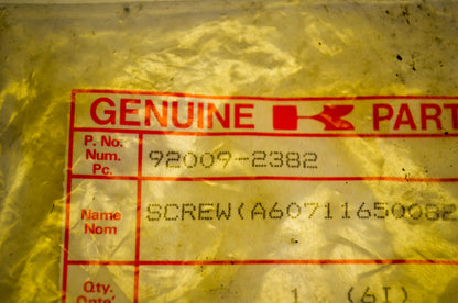 New OEM Kawasaki 92009-2382 Bolt NOS